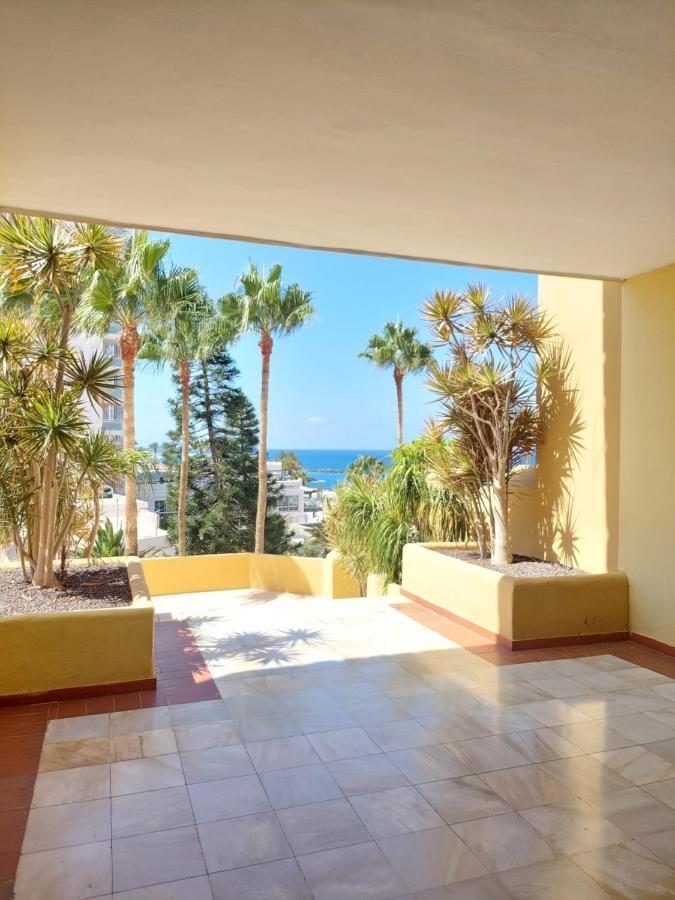 Fantastic 2 Bedrooms, Just 20 Meters From Ocean Плая де лас Америкас Екстериор снимка