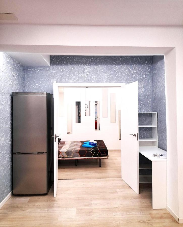 Fantastic 2 Bedrooms, Just 20 Meters From Ocean Плая де лас Америкас Екстериор снимка